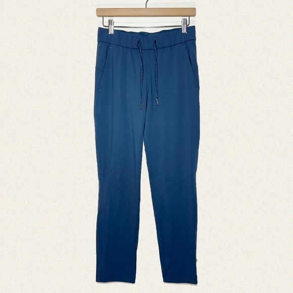 Lululemon On the Fly 7/8 Pant - Picture 6 of 9